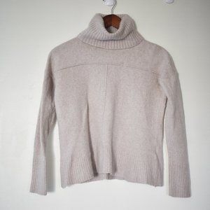 Banana Republic boxy turtleneck knit wool sweater in cream